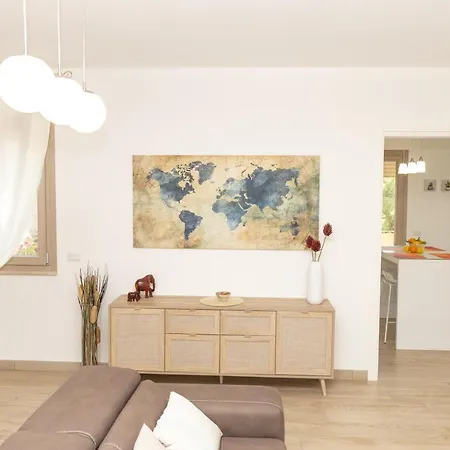 Maria's House 펜션 *